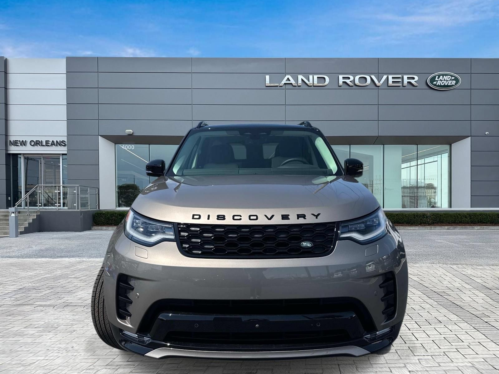 New 2026 Land Rover Discovery Dynamic SE AWD/4WD image 4