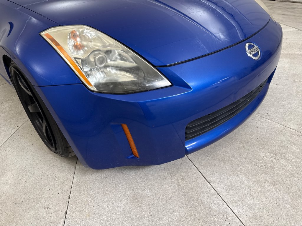 Used 2004 Nissan 350Z Coupe RWD image 16