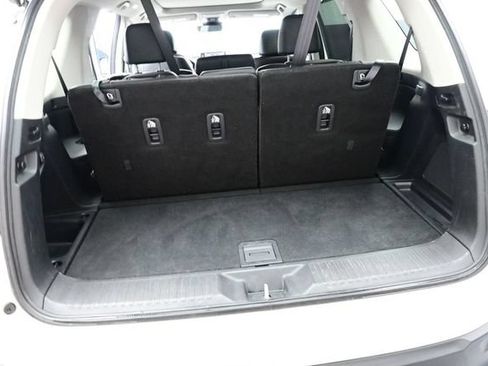 Certified 2023 Honda Pilot Touring image 20