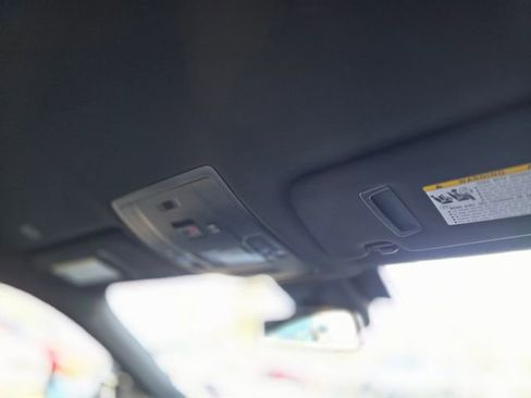 Used 2022 Lexus UX 250h 250h Base image 11