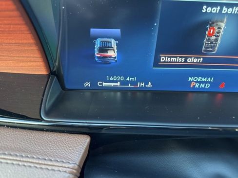 Used 2024 Lincoln Navigator Reserve image 3