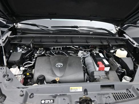 Used 2022 Toyota Highlander Limited AWD/4WD image 20
