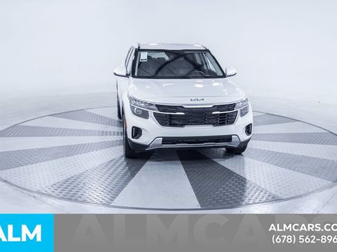 Used 2026 Kia Seltos LX FWD image 15