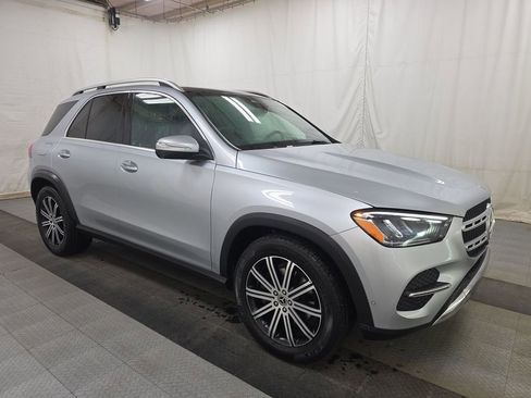 Used 2025 Mercedes-Benz GLE 350 4MATIC image 3