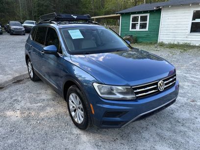 Used 2018 Volkswagen Tiguan SE