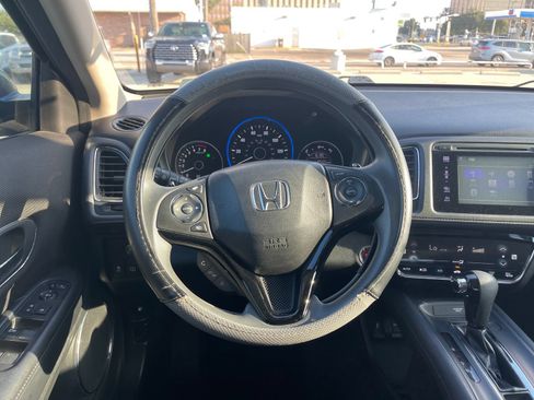 Used 2016 Honda HR-V EX image 22