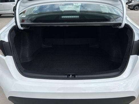 Certified 2025 Toyota Corolla LE FWD image 25