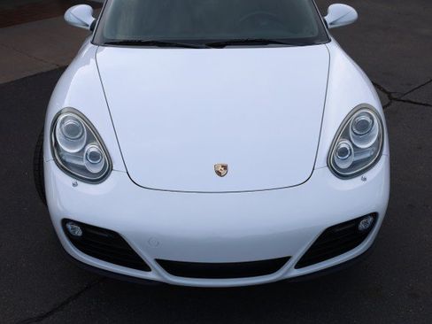 Used 2011 Porsche Cayman RWD image 9