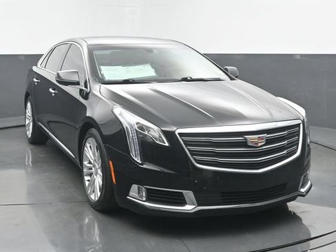 Used 2018 Cadillac XTS Luxury FWD image 8