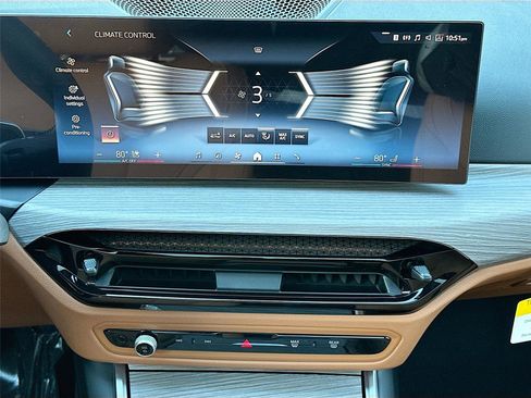 New 2026 BMW 330i xDrive Sedan w/ Convenience Package image 14