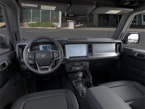 New 2025 Ford Bronco Badlands image 9