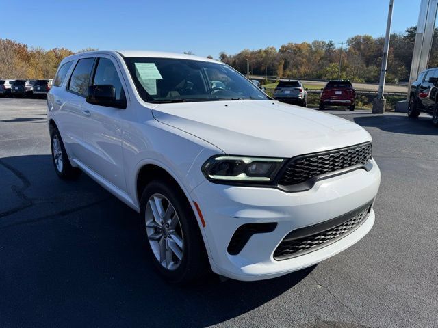 Used 2023 Dodge Durango GT AWD/4WD image 3