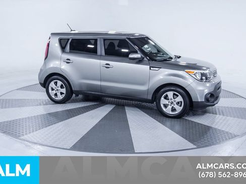 Used 2018 Kia Soul FWD image 13