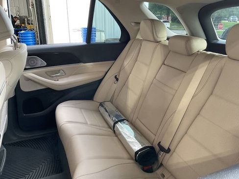 Used 2020 Mercedes-Benz GLE 350 image 9