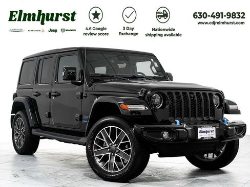 Used 2023 Jeep Wrangler Unlimited Sahara AWD/4WD image 1