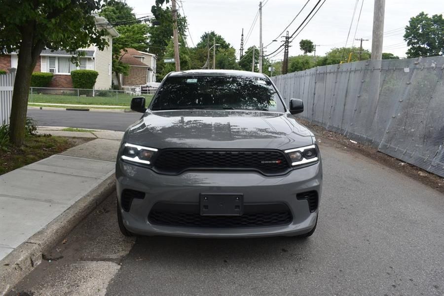 Used 2025 Dodge Durango GT RWD image 2