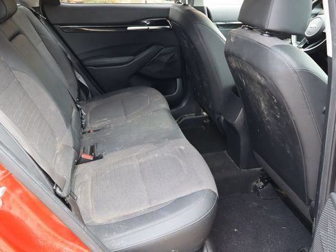 Used 2021 Kia Seltos S FWD image 17