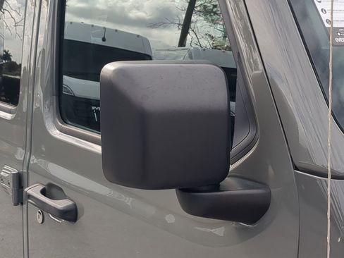 Used 2018 Jeep Wrangler Unlimited Sport S image 12