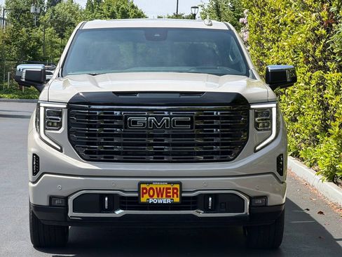 New 2026 GMC Sierra 1500 Denali Ultimate w/ LPO, Black Badging Package AWD/4WD image 6