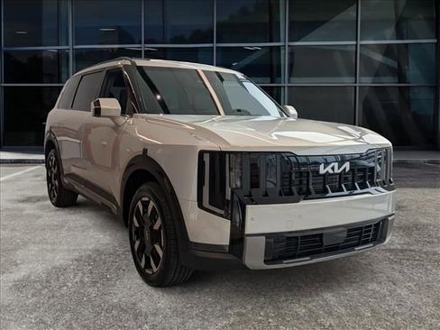 New 2027 Kia Telluride S image 2