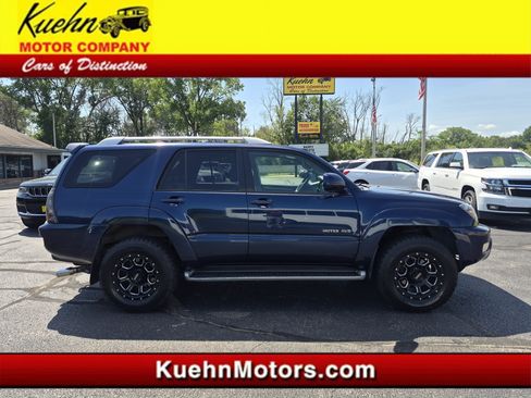 Used 2004 Toyota 4Runner Limited AWD/4WD image 1