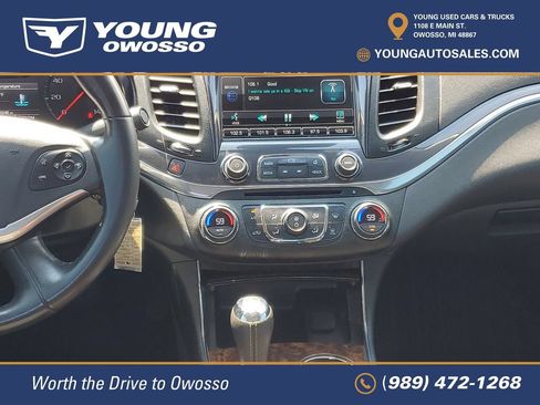 Used 2014 Chevrolet Impala LT w/ Premium Seating Package FWD image 25