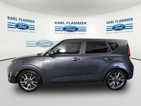 Used 2024 Kia Soul EX w/ Option Group 015 FWD image 5