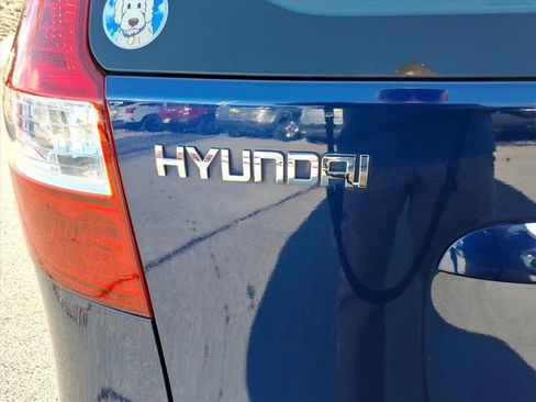 Used 2012 Hyundai Elantra SE image 9