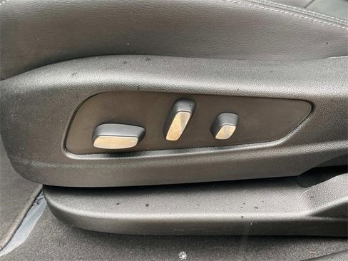 Used 2024 Cadillac XT5 Premium Luxury image 24