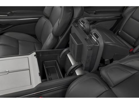 New 2026 Lincoln Navigator Reserve AWD/4WD image 33