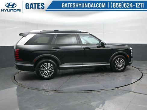 New 2026 Hyundai Palisade SEL image 3