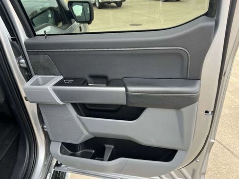 Used 2024 Ford F150 XLT w/ Mobile Office Package image 17