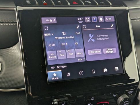 New 2025 Jeep Grand Cherokee Altitude image 22