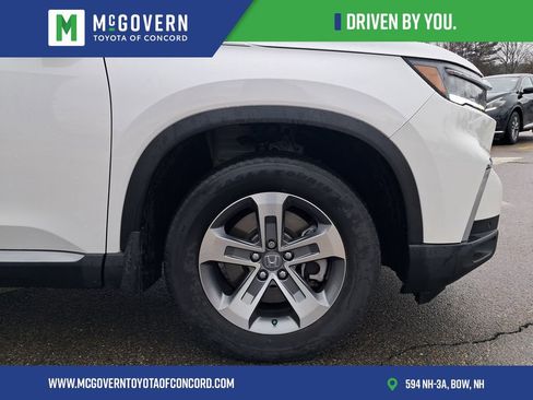 Used 2023 Honda Pilot EX-L image 12