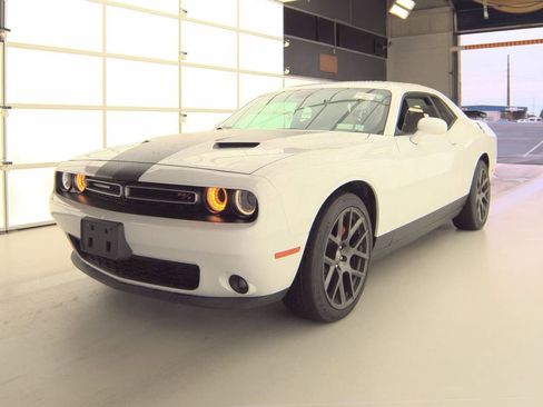 Used 2018 Dodge Challenger R/T w/ Sound Group RWD image 2