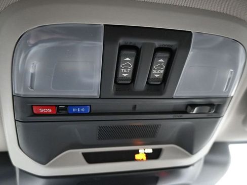 New 2026 Subaru Crosstrek 2.0i Premium image 16