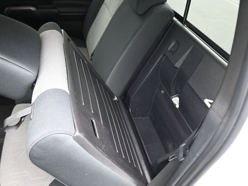 Used 2023 Toyota Tacoma TRD Sport image 31