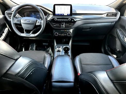 Used 2025 Ford Escape ST-Line FWD image 28