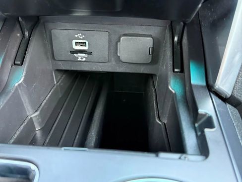 Used 2016 Ford Explorer Limited w/ Equipment Group 301A image 35