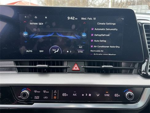 Certified 2024 Kia Sportage SX image 19