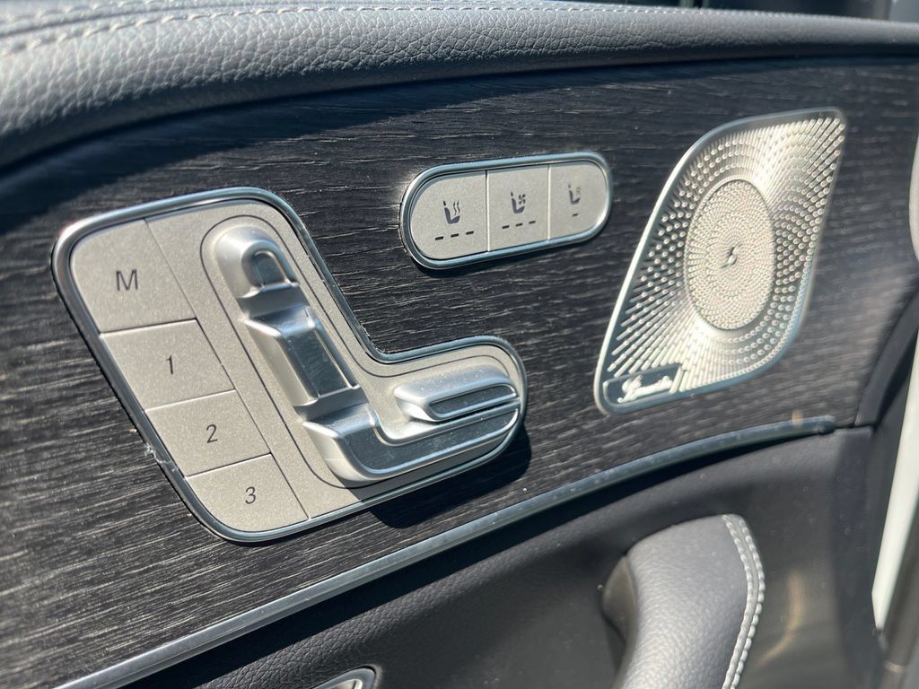 Certified 2026 Mercedes-Benz GLS 580 4MATIC image 22