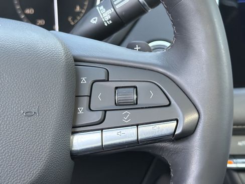 Used 2023 Cadillac XT4 Premium Luxury w/ Enhanced Visibility Package FWD image 27