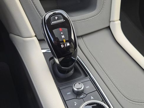 New 2025 Cadillac XT5 Premium Luxury FWD image 30