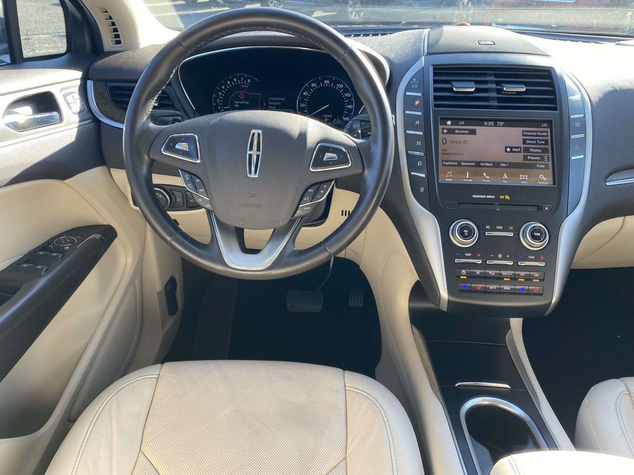 Used 2019 Lincoln MKC Reserve FWD image 20