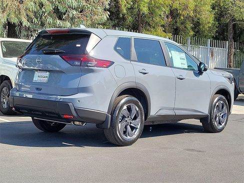New 2026 Nissan Rogue SV image 2