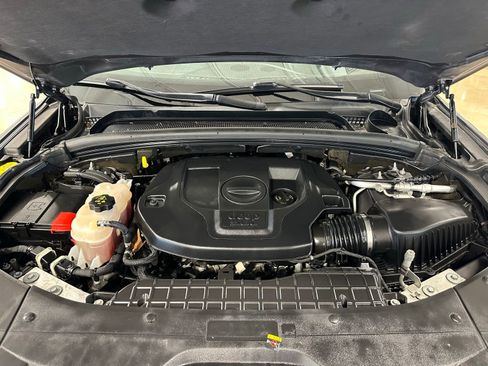 Used 2021 Jeep Grand Cherokee L Overland w/ Luxury Tech Group IV image 54