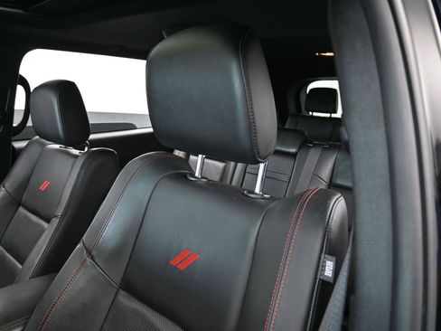 Used 2023 Dodge Durango GT image 17