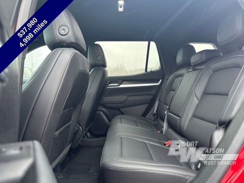 Used 2026 GMC Terrain Elevation w/ Elevation Premium Package image 23