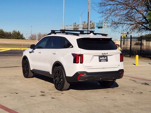 New 2025 Kia Sorento SX Prestige image 4