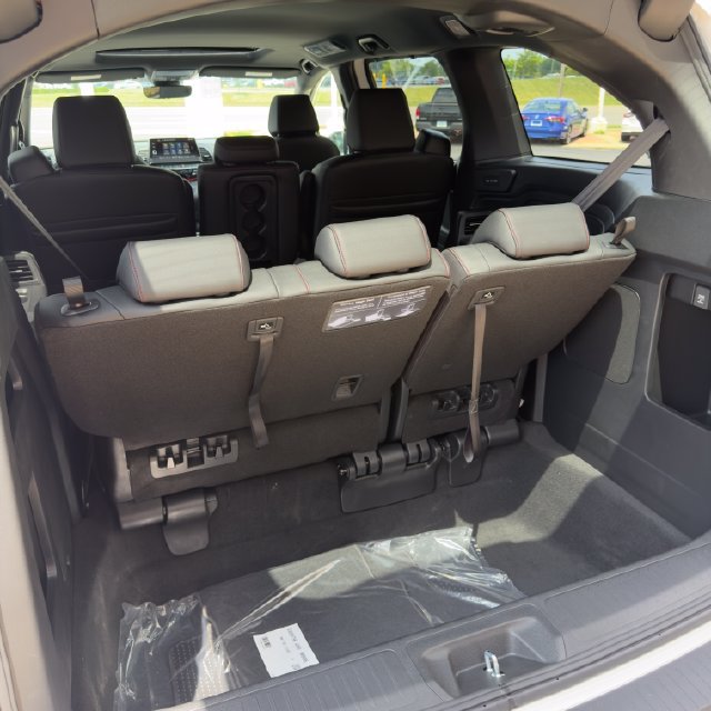 New 2026 Honda Odyssey Sport-L image 15